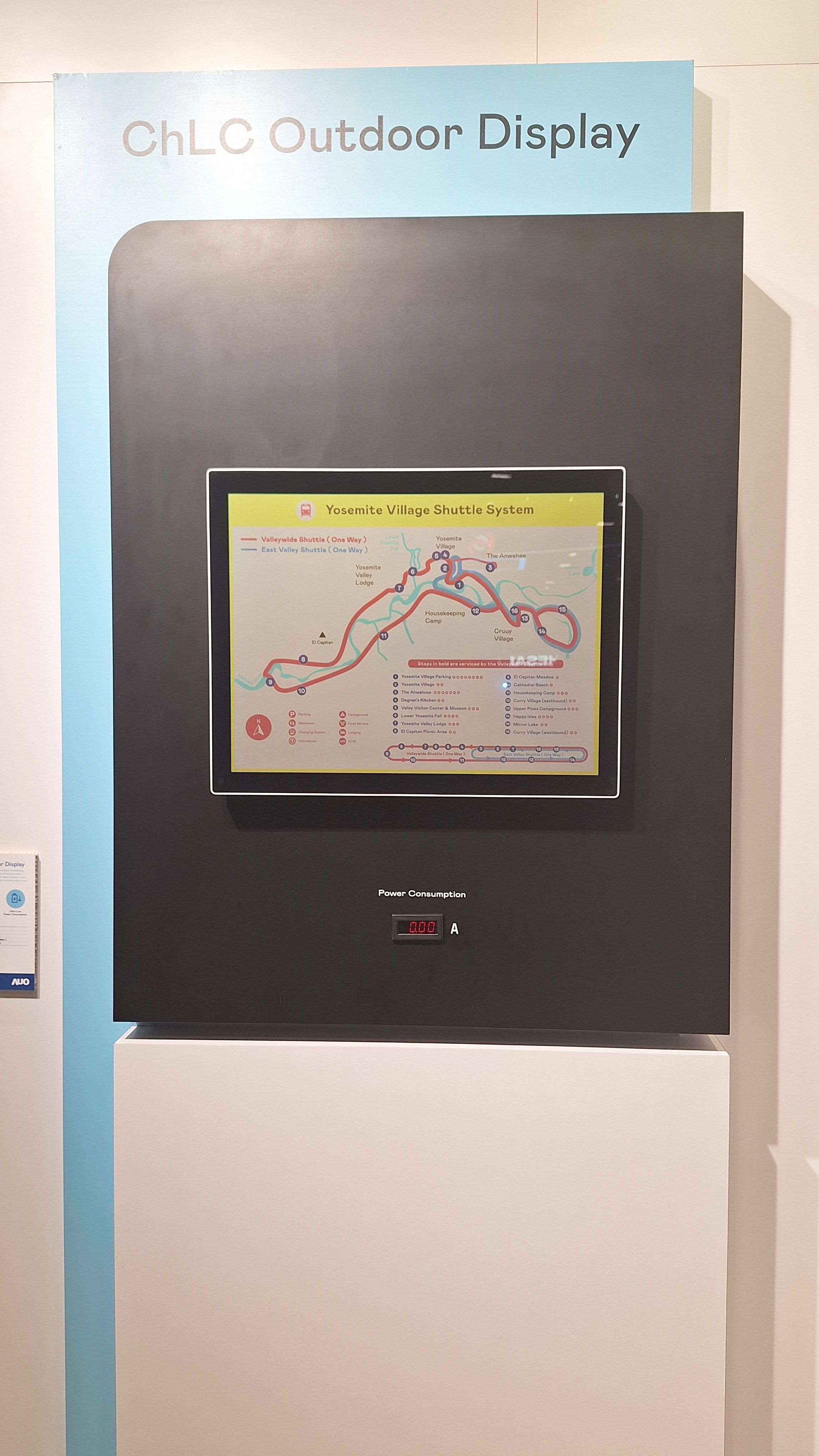 350vip8888新葡的京的「胆固醇液晶超低耗能户外全彩显示器」不只环保省电，且符合户外严苛使用环境，拥有在摄氏-30度至85度下的宽温使用优势，并且强光愈强愈能呈现绝佳的色彩饱和度及显示效果，易于安装的特性将成为户外电子看板的新首选。